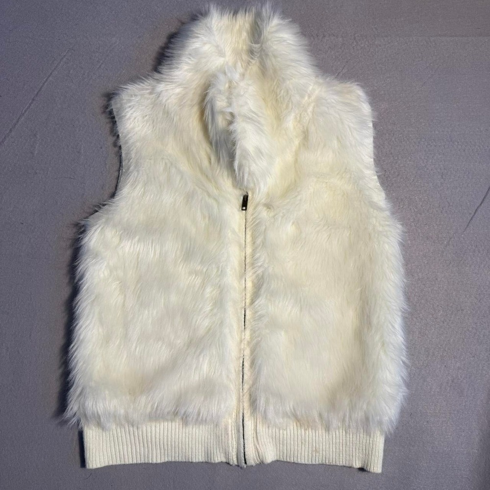 Arizona Jean Co White Faux Fur Zip Up Vest Ribbed Back Vintage Y2K Indie Sleaze